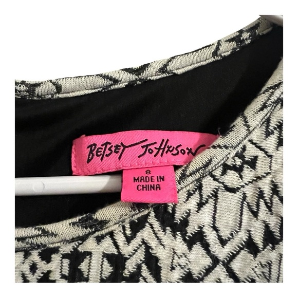 Betsey Johnson Womens Aztec Midi Dress Size 8 Long Sleeve Pencil Southwestern - Picture 3 of 8